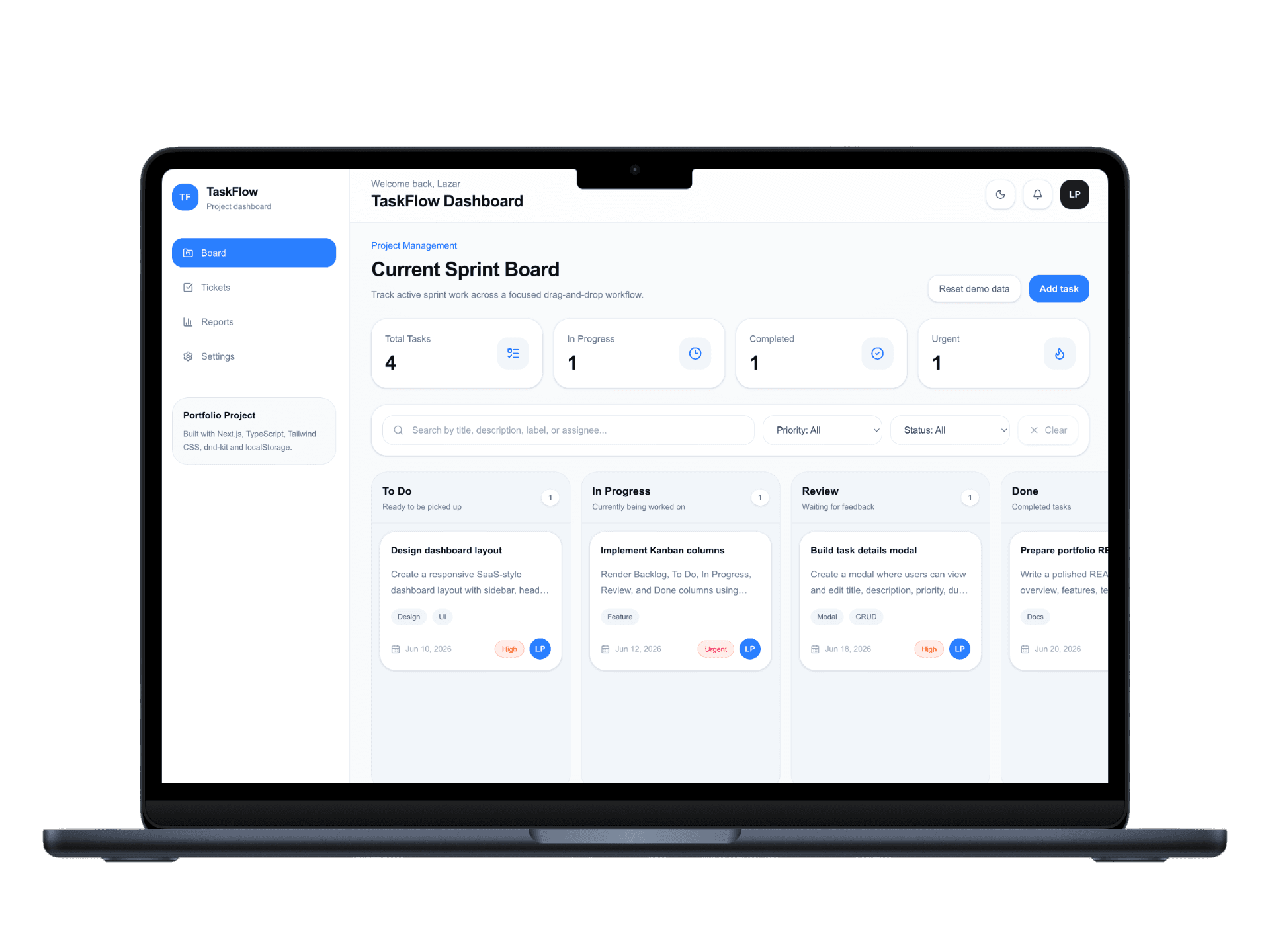 TaskFlow desktop mockup